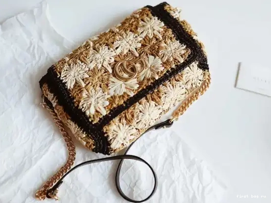 First bag ru GUCCI MARMONT GG 0702